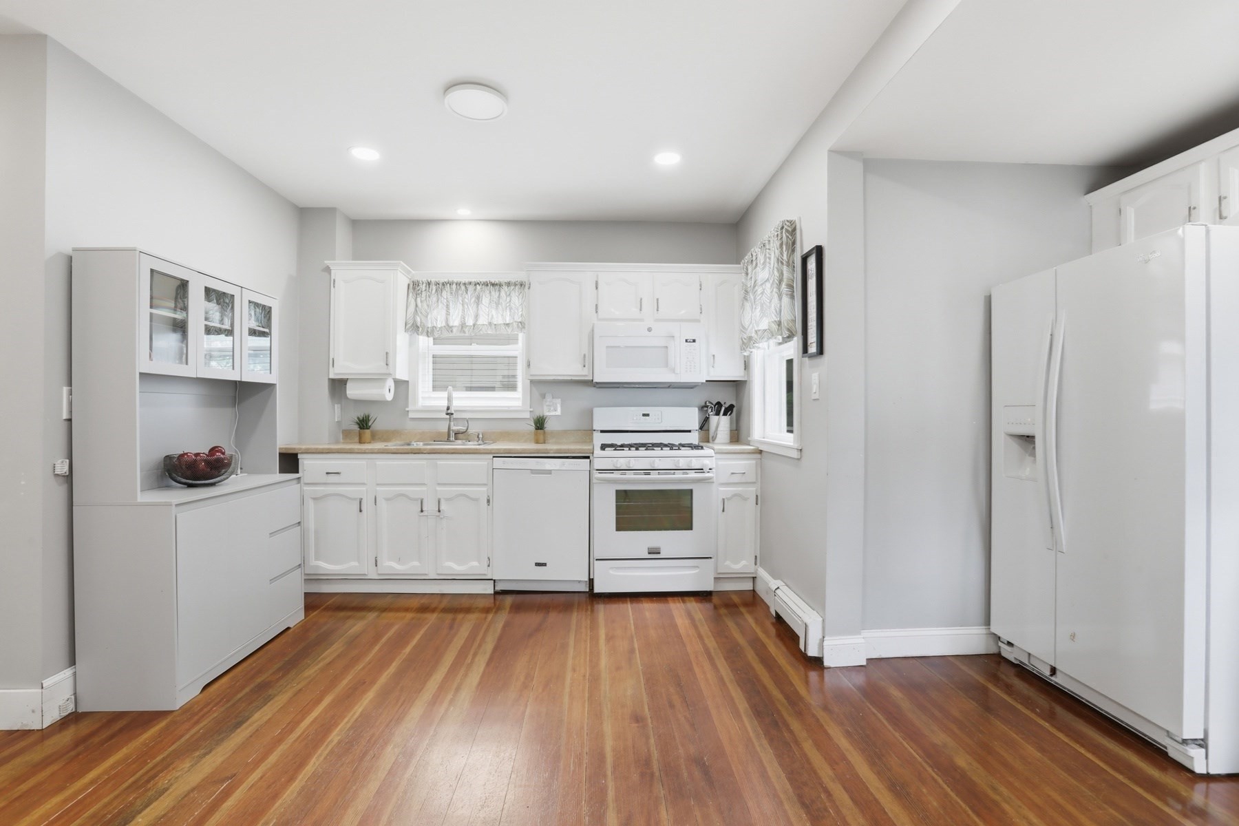 5 Linden Road Property Photo 12