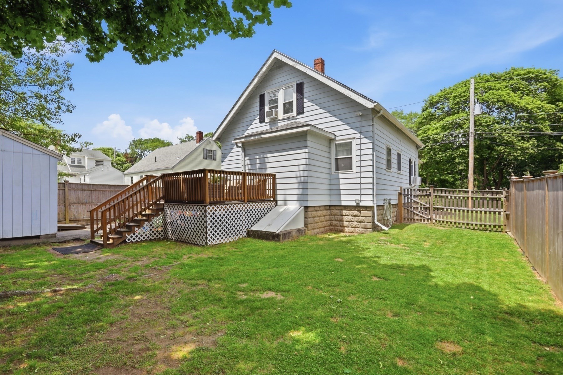 5 Linden Road Property Photo 30