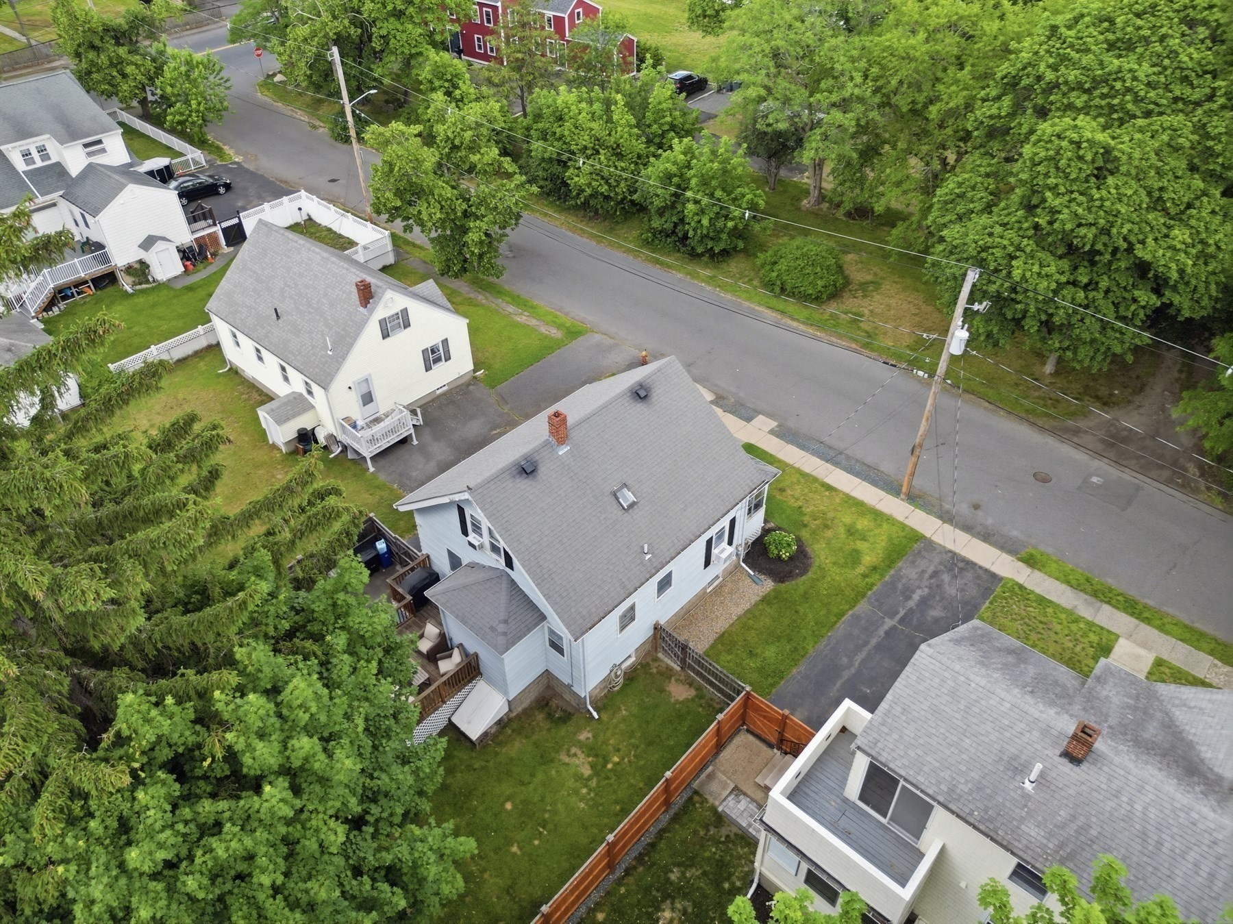 5 Linden Road Property Photo 32