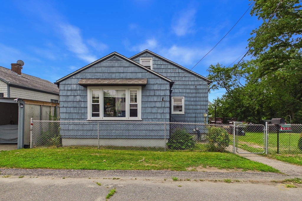 15 Sales St Property Photo 1