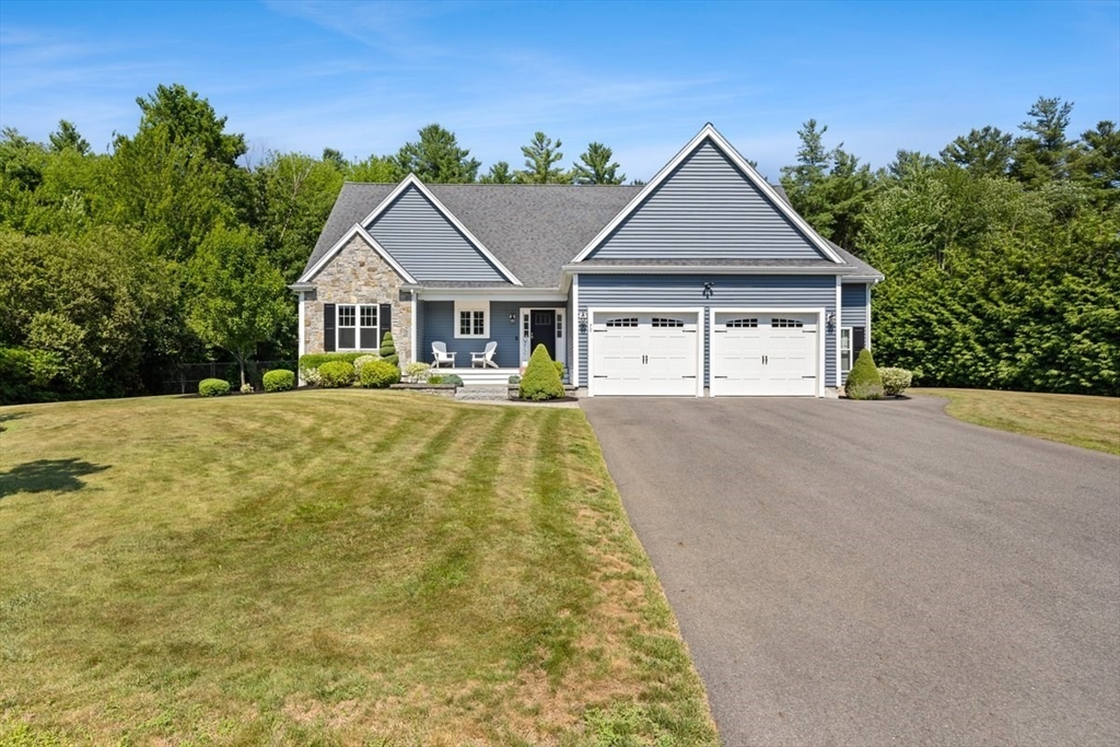 70 Cynthia Rd Property Photo 1