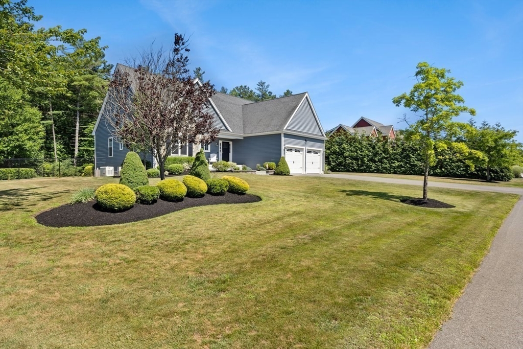 70 Cynthia Rd Property Photo 4