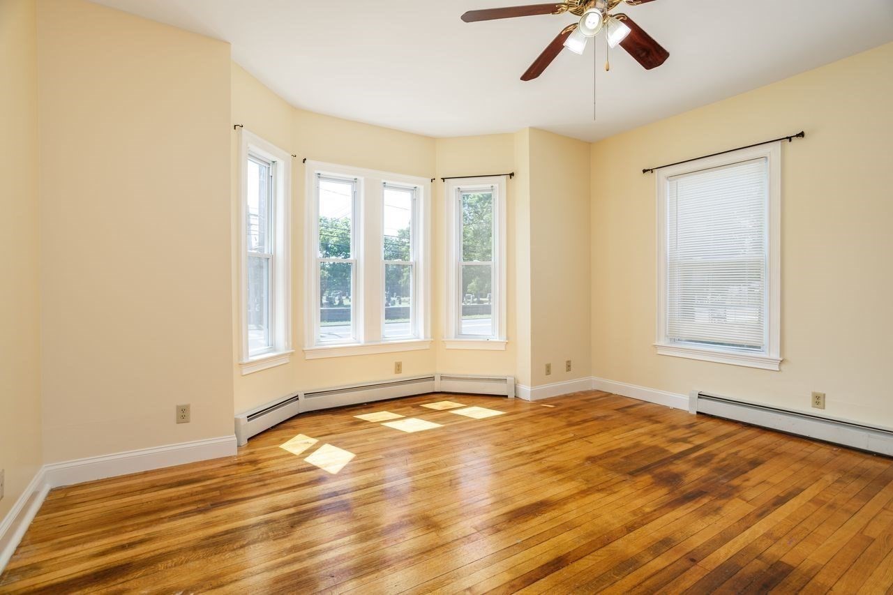 234 Main Property Photo 3