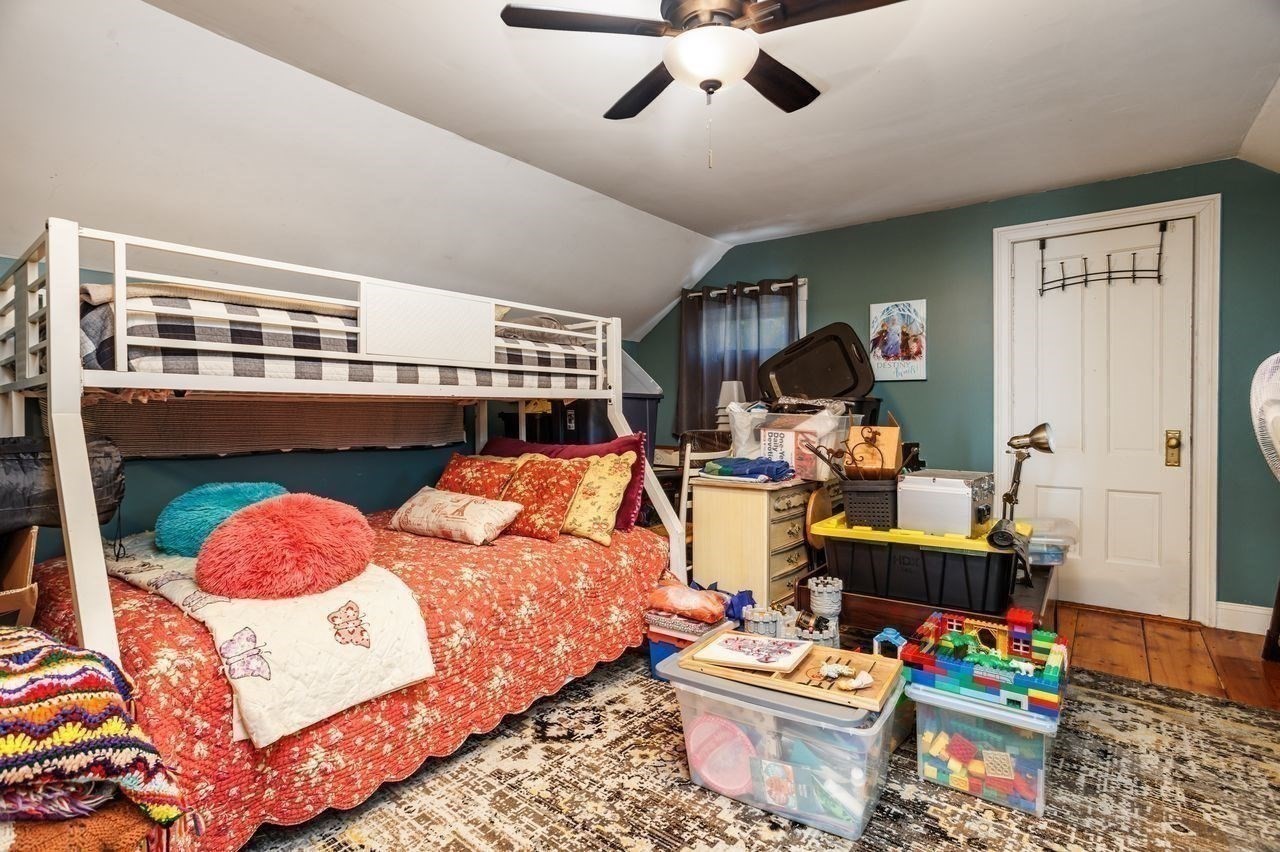 234 Main Property Photo 13