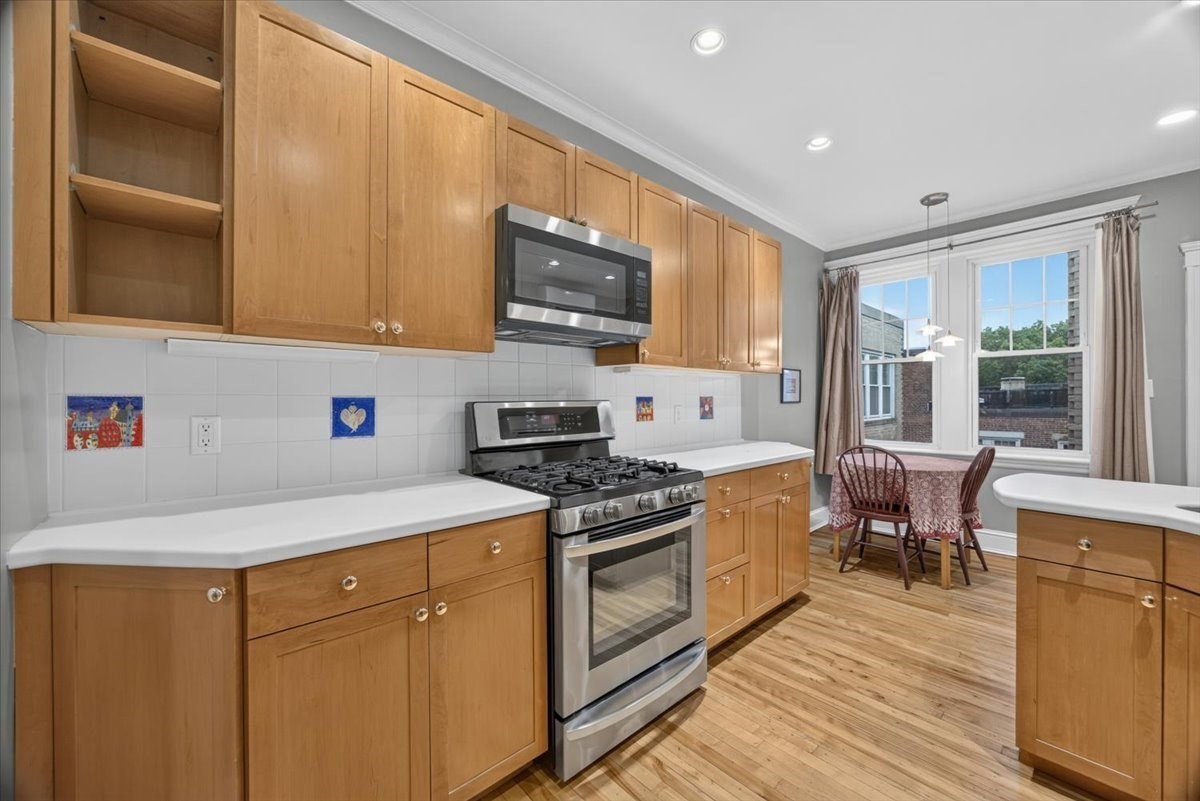 138 Sewall Ave # C Property Photo 18