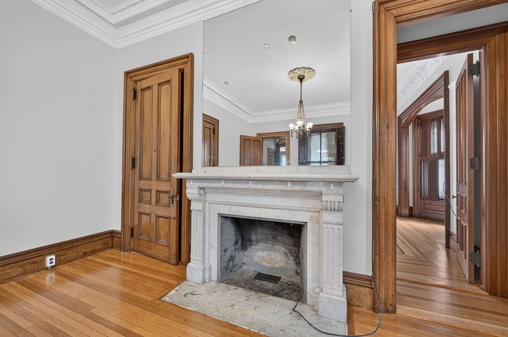 533 Locust St # 4 Property Photo 8