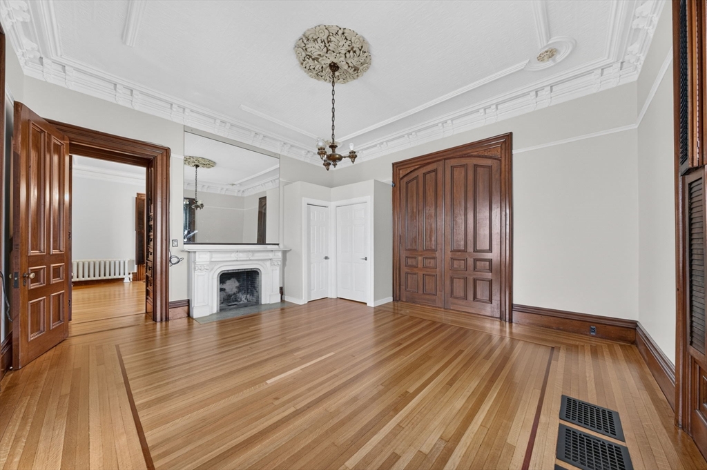 533 Locust St # 4 Property Photo 13