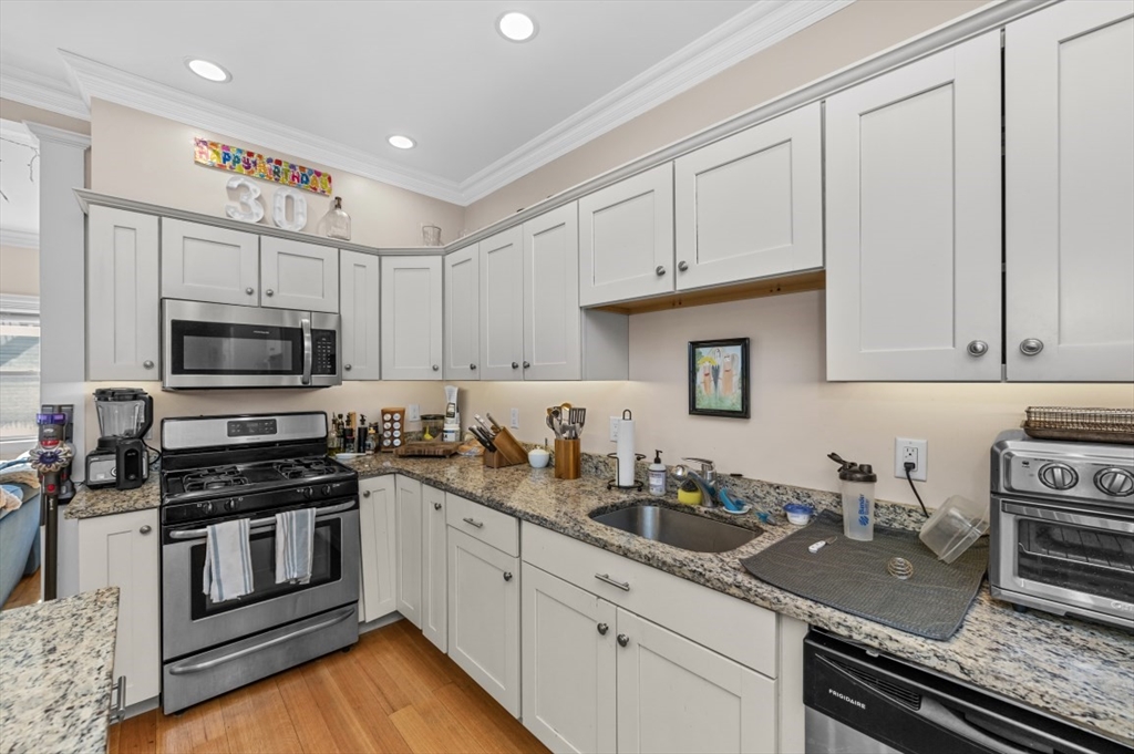 38 Berkeley Street Property Photo 19