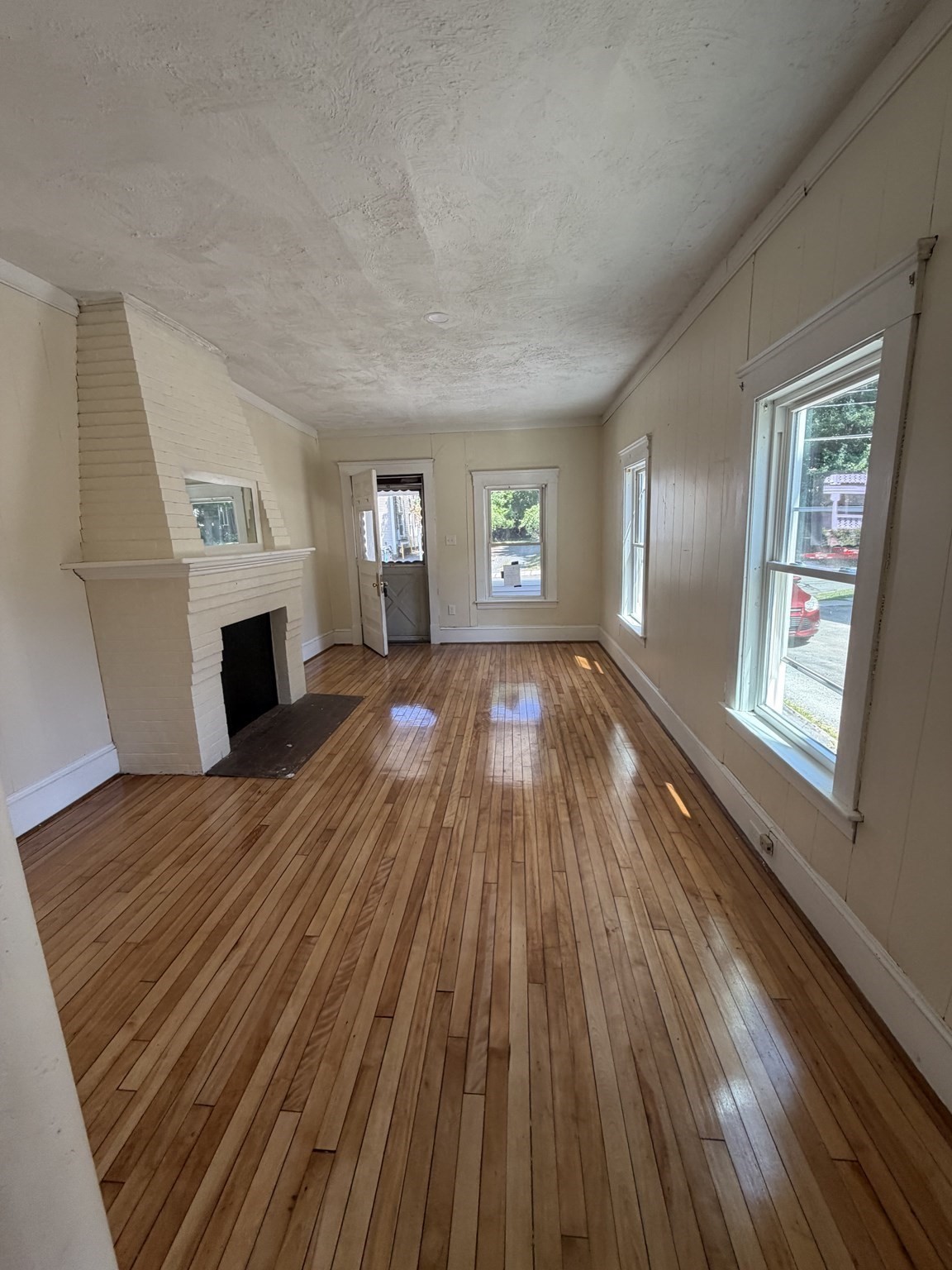 26-28 Devens St Property Photo 11