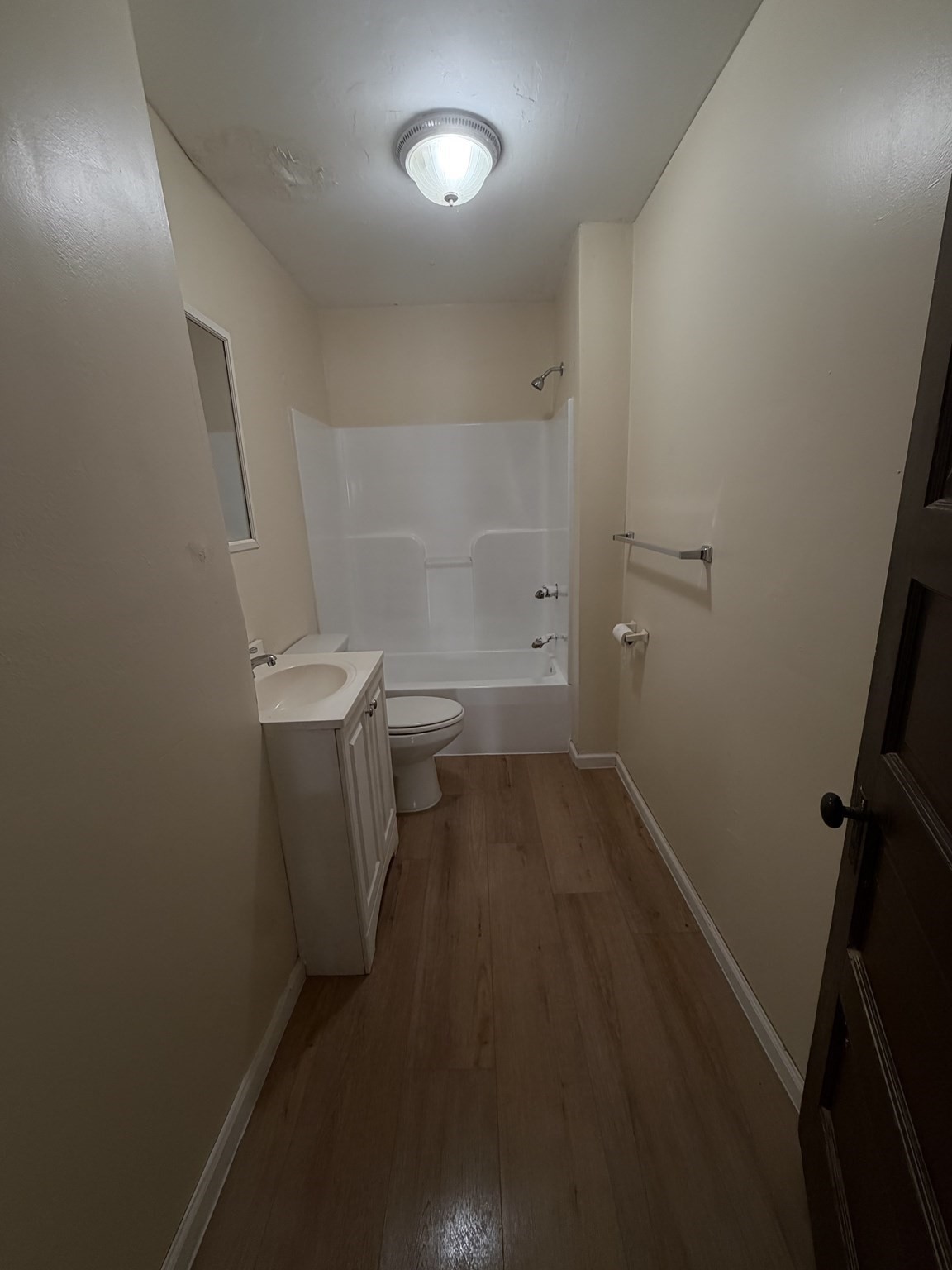 26-28 Devens St Property Photo 12