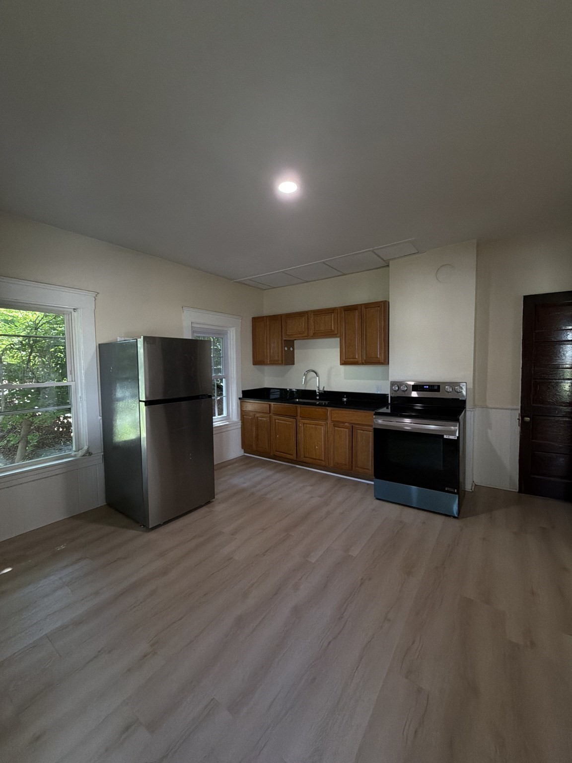 26-28 Devens St Property Photo 15
