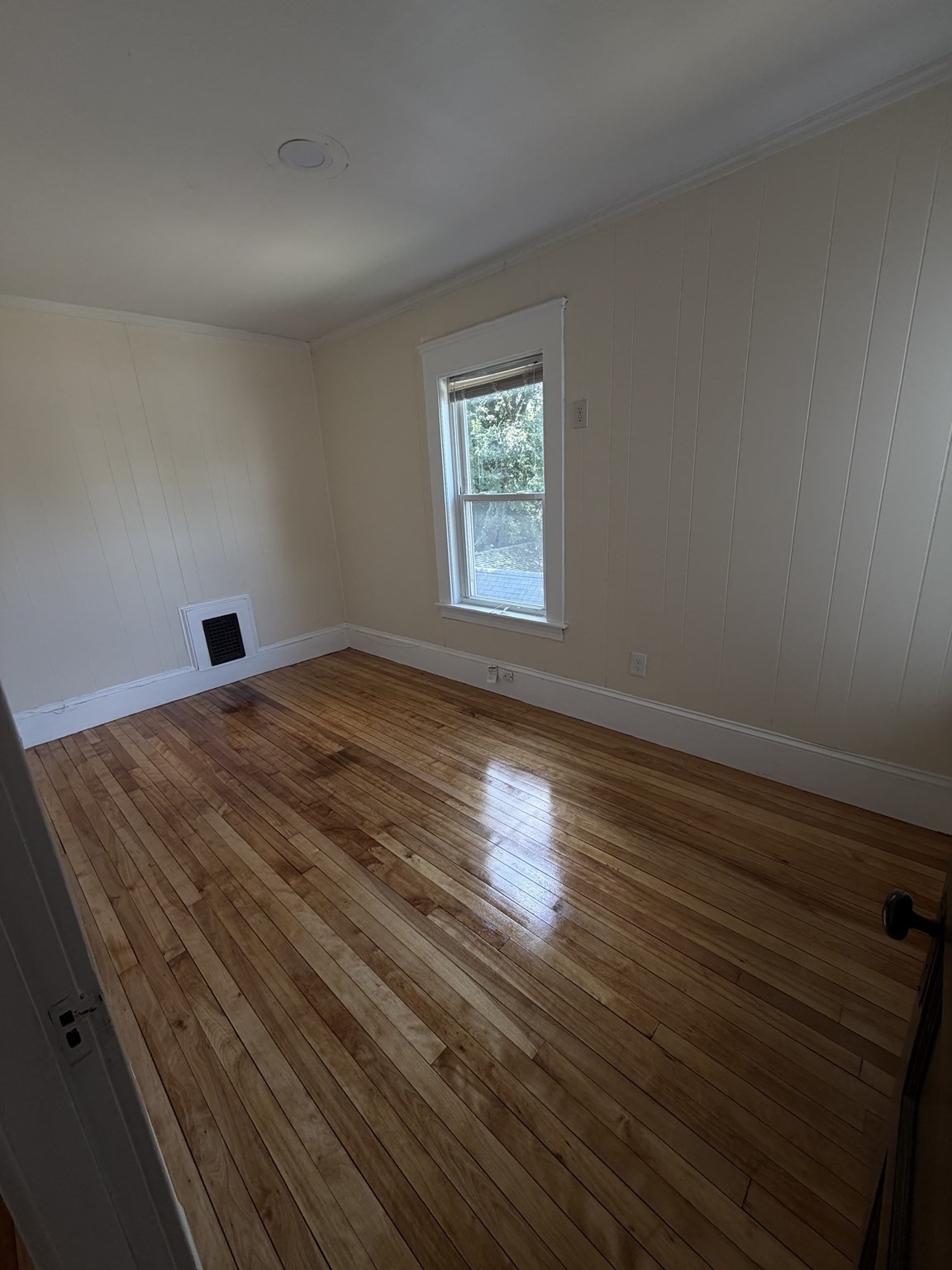 26-28 Devens St Property Photo 17