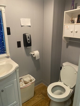 100 North St Property Photo 4