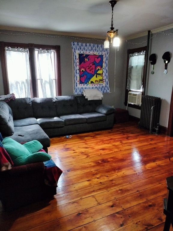 15 Millbrook St # 1 Property Photo 6