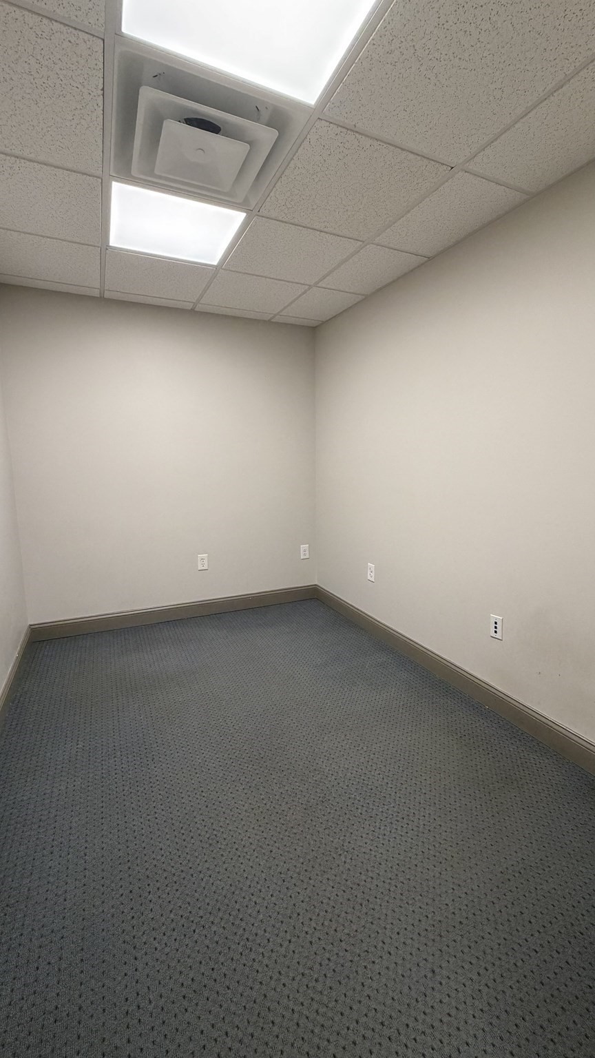 521 Mount Auburn # 209 Property Photo 18