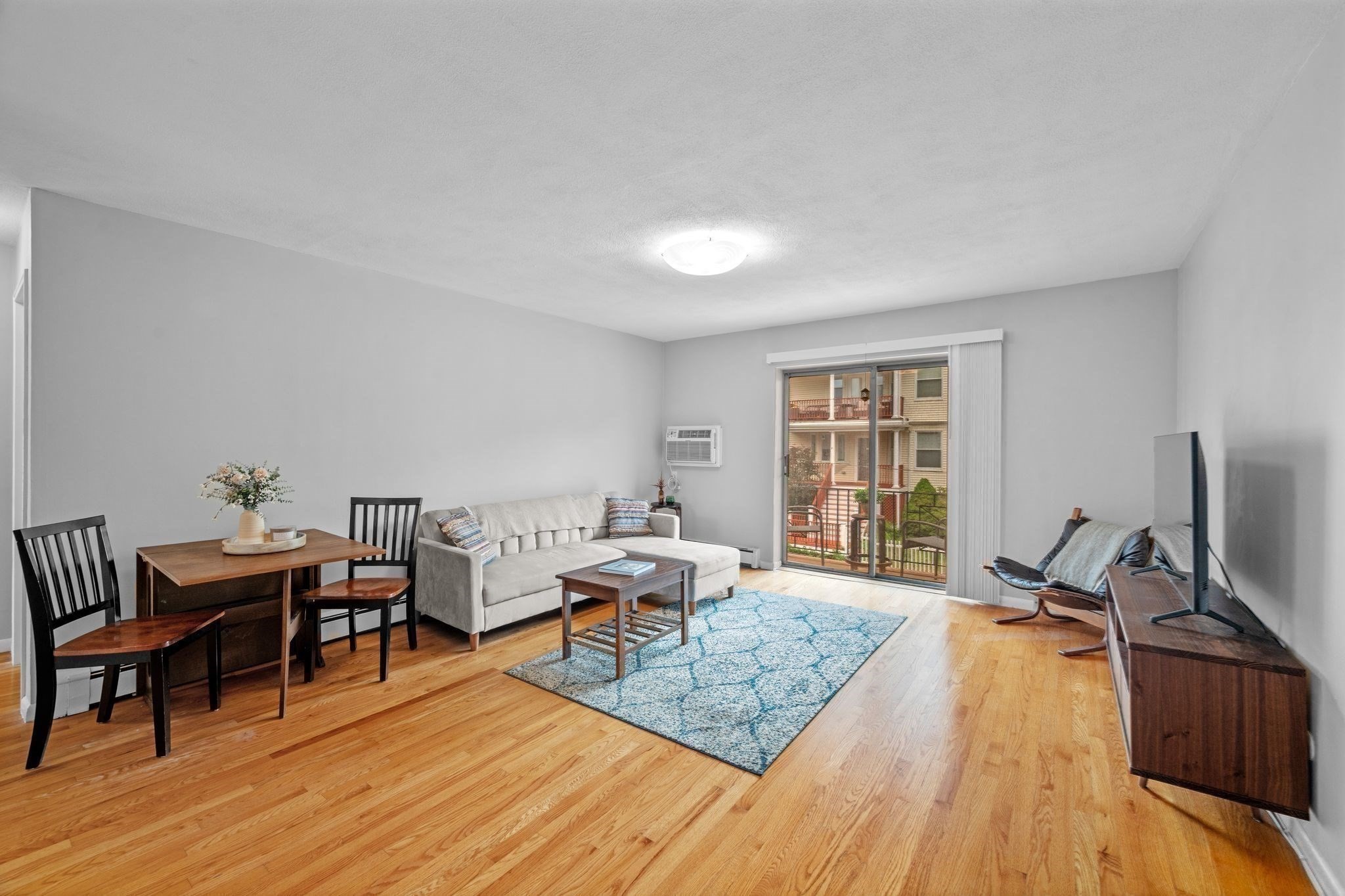 4 Robinwood Avenue # 6 Property Photo 11