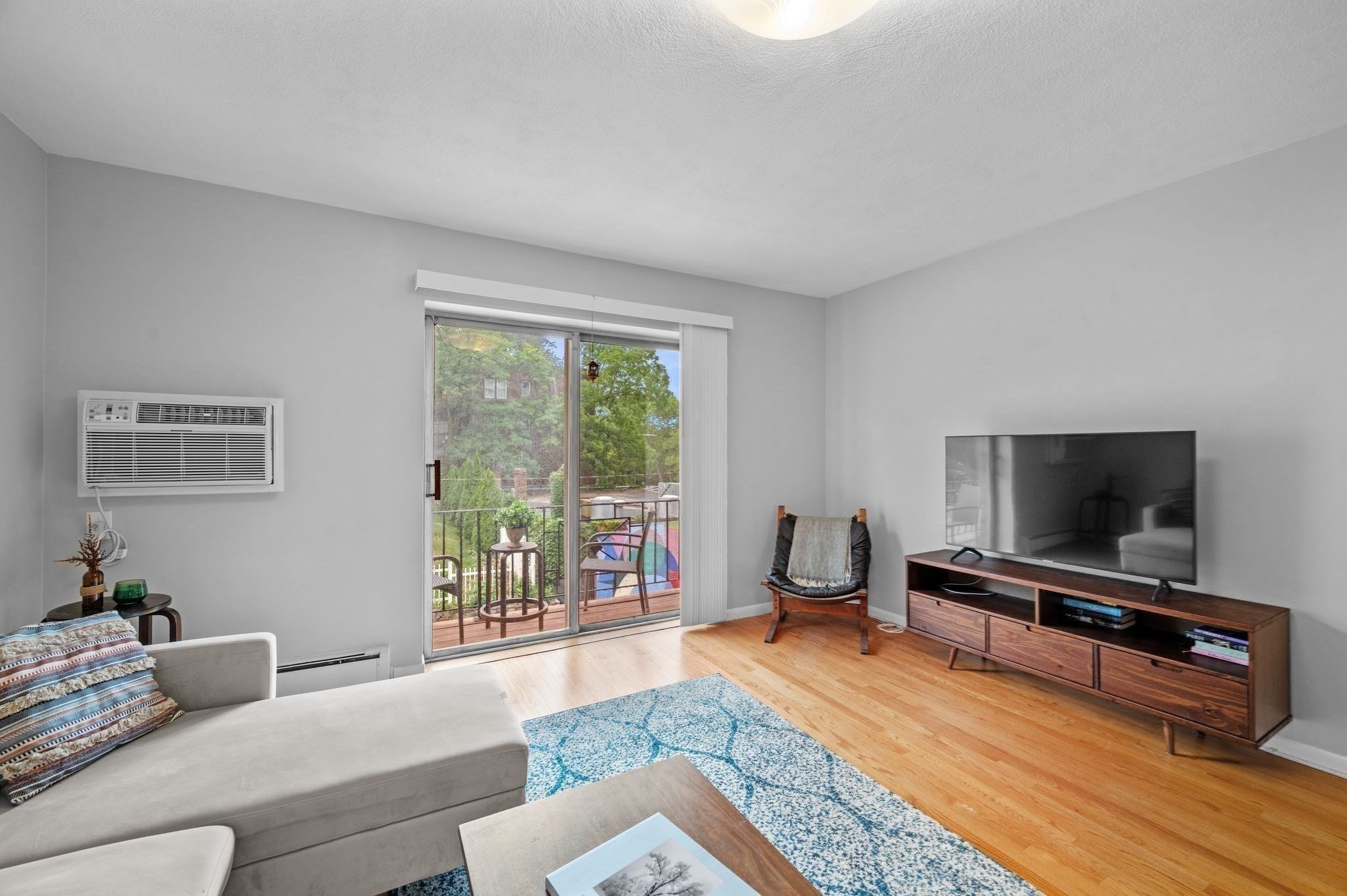4 Robinwood Avenue # 6 Property Photo 14