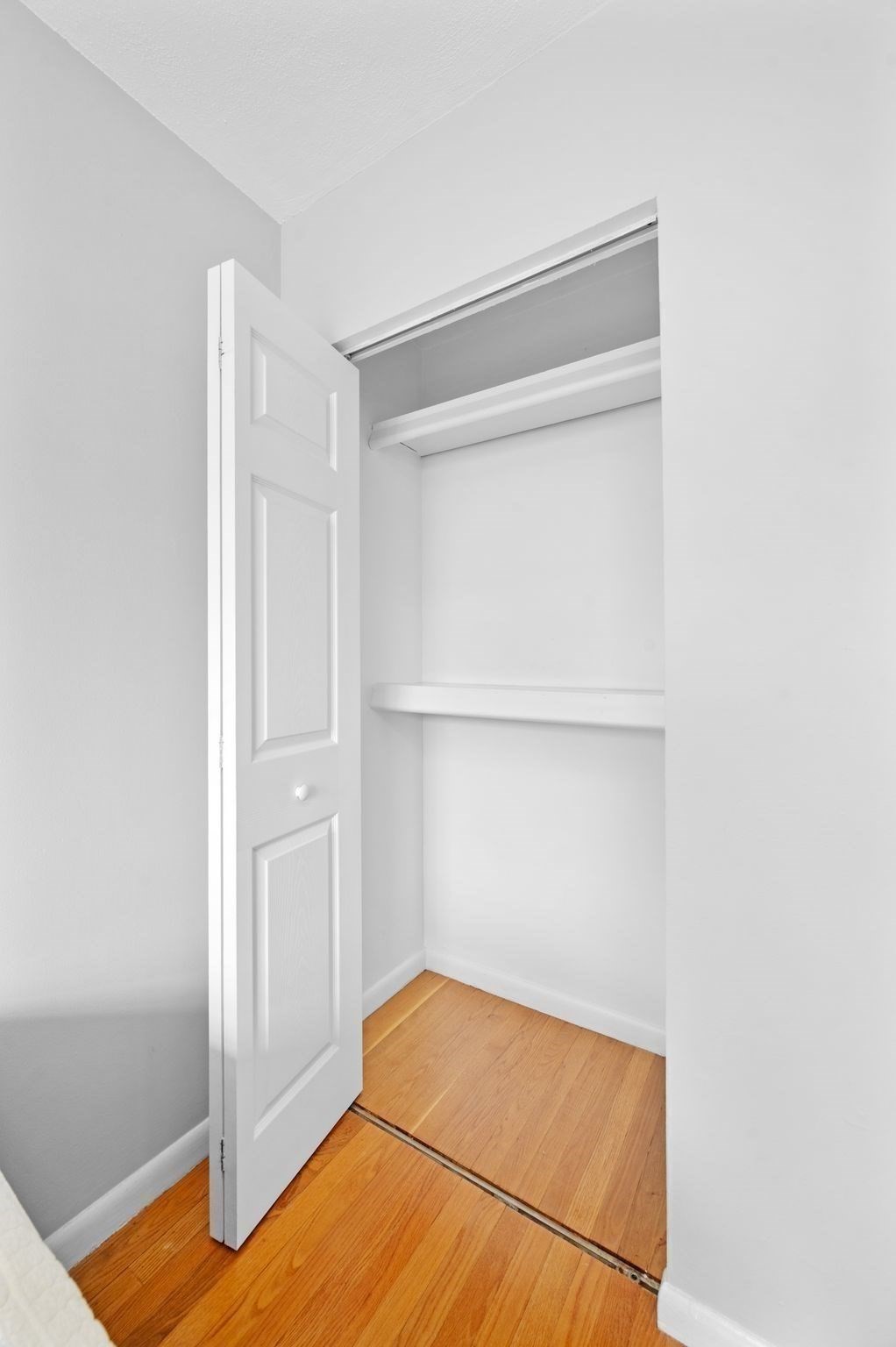 4 Robinwood Avenue # 6 Property Photo 25