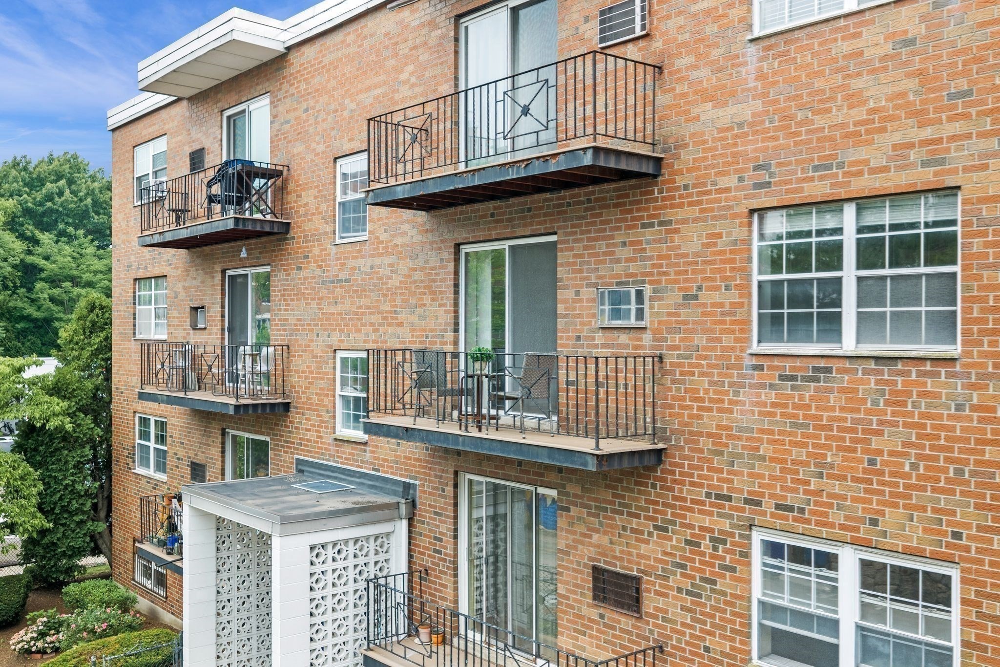 4 Robinwood Avenue # 6 Property Photo 31
