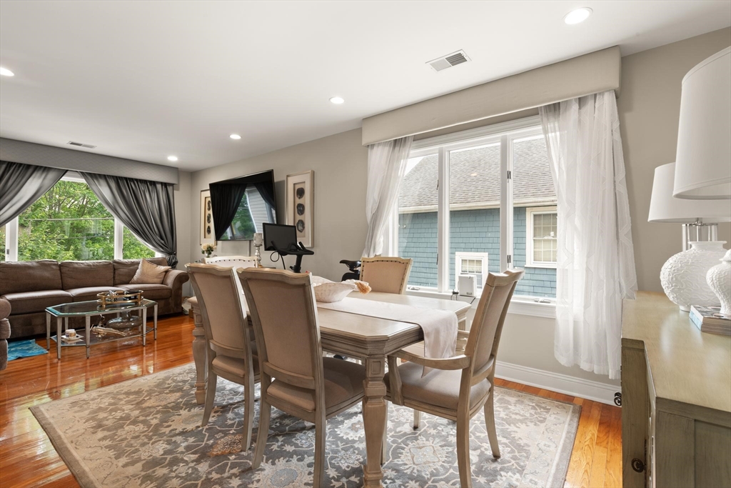 60 Durso Ave Property Photo 13