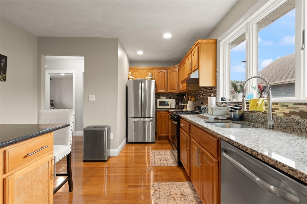 60 Durso Ave Property Photo 22