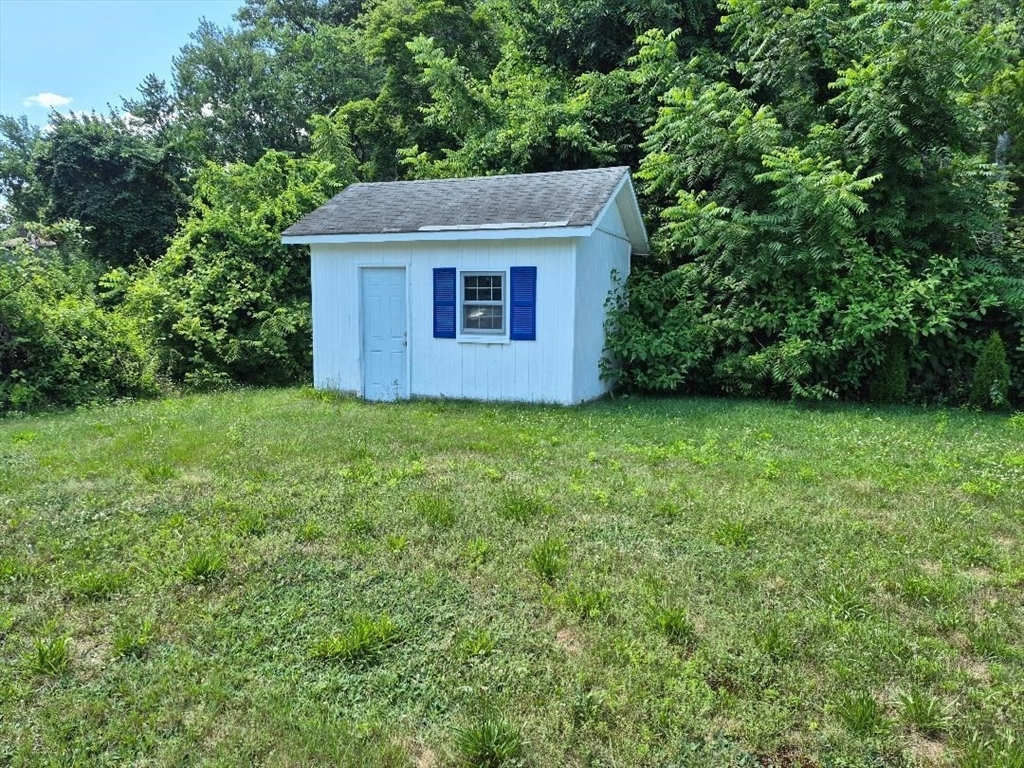 39 Higher St Property Photo 4