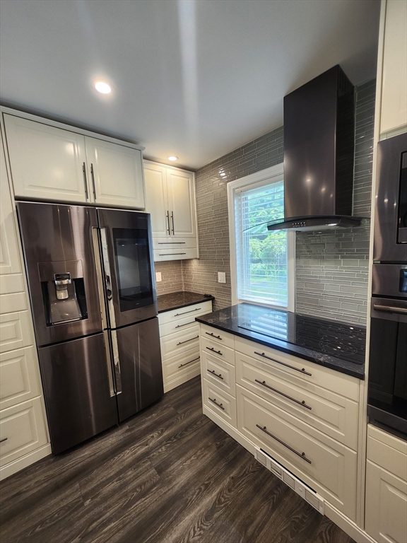 3 Howland Cir # 3 Property Photo 4