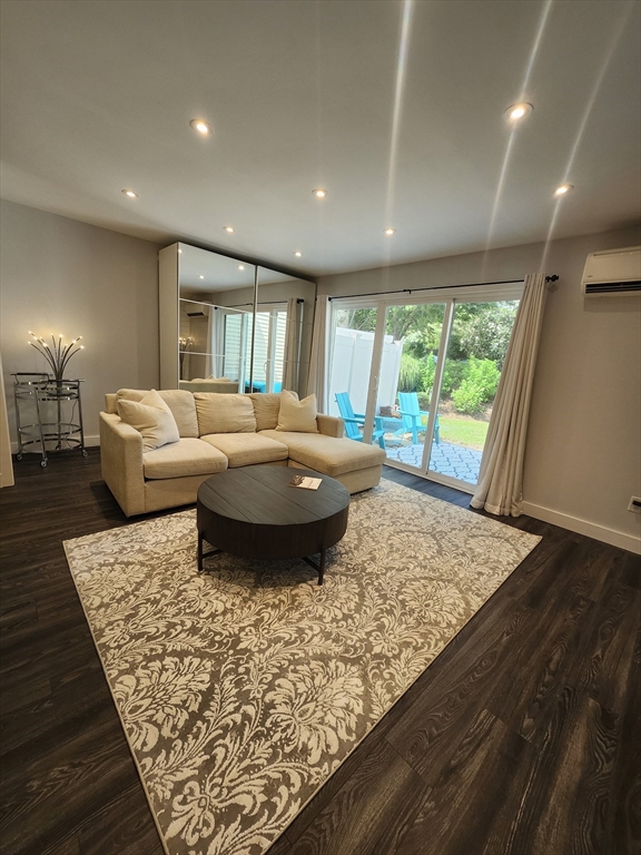 3 Howland Cir # 3 Property Photo 10