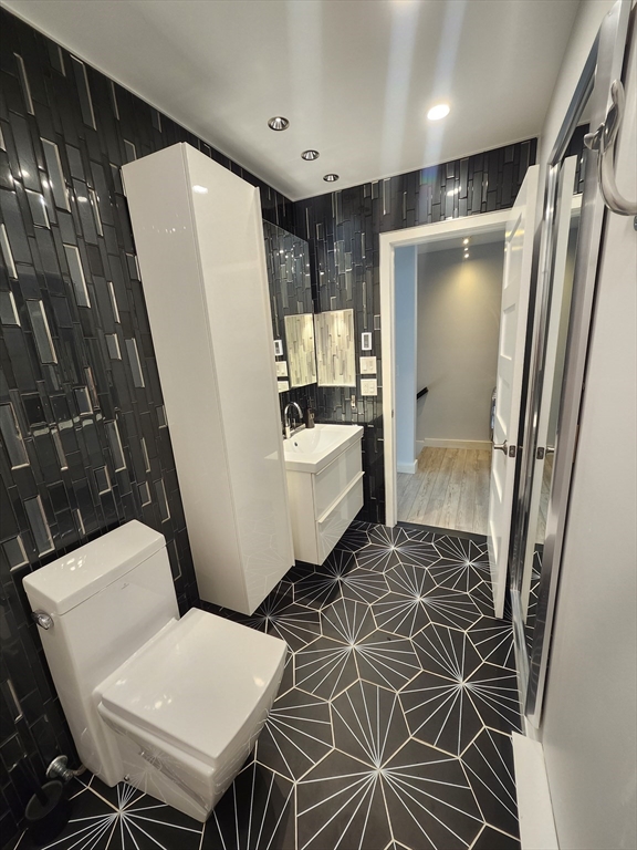 3 Howland Cir # 3 Property Photo 15