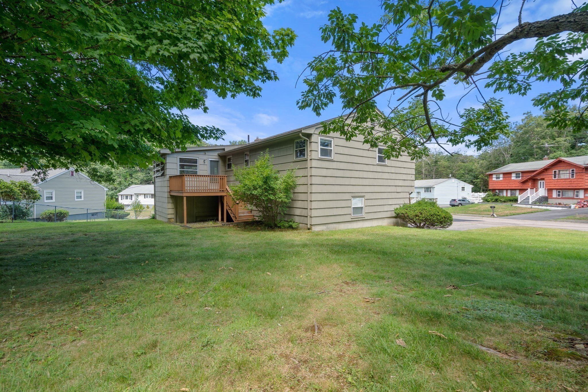 6 Gallagher Drive Property Photo 5