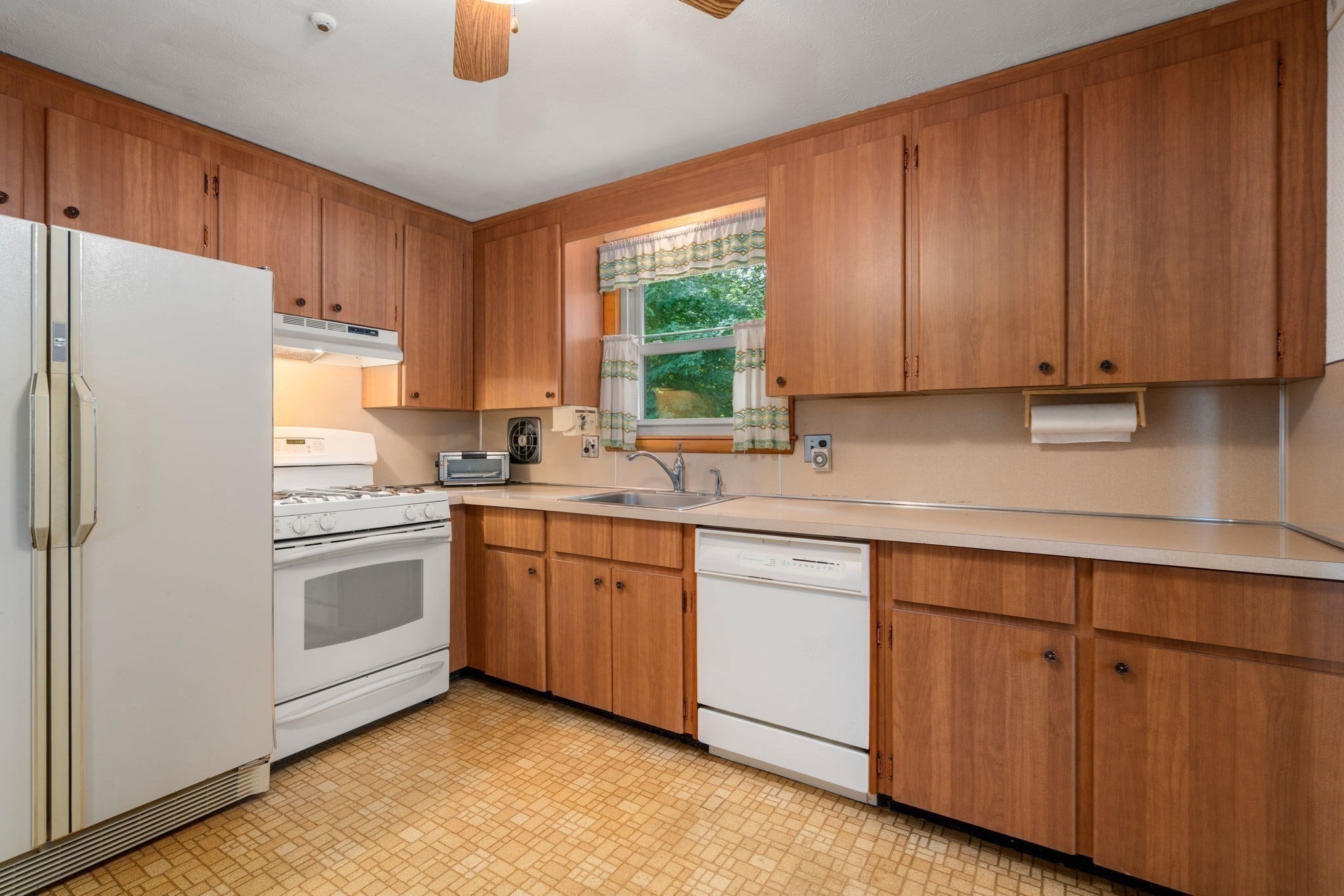 6 Gallagher Drive Property Photo 7