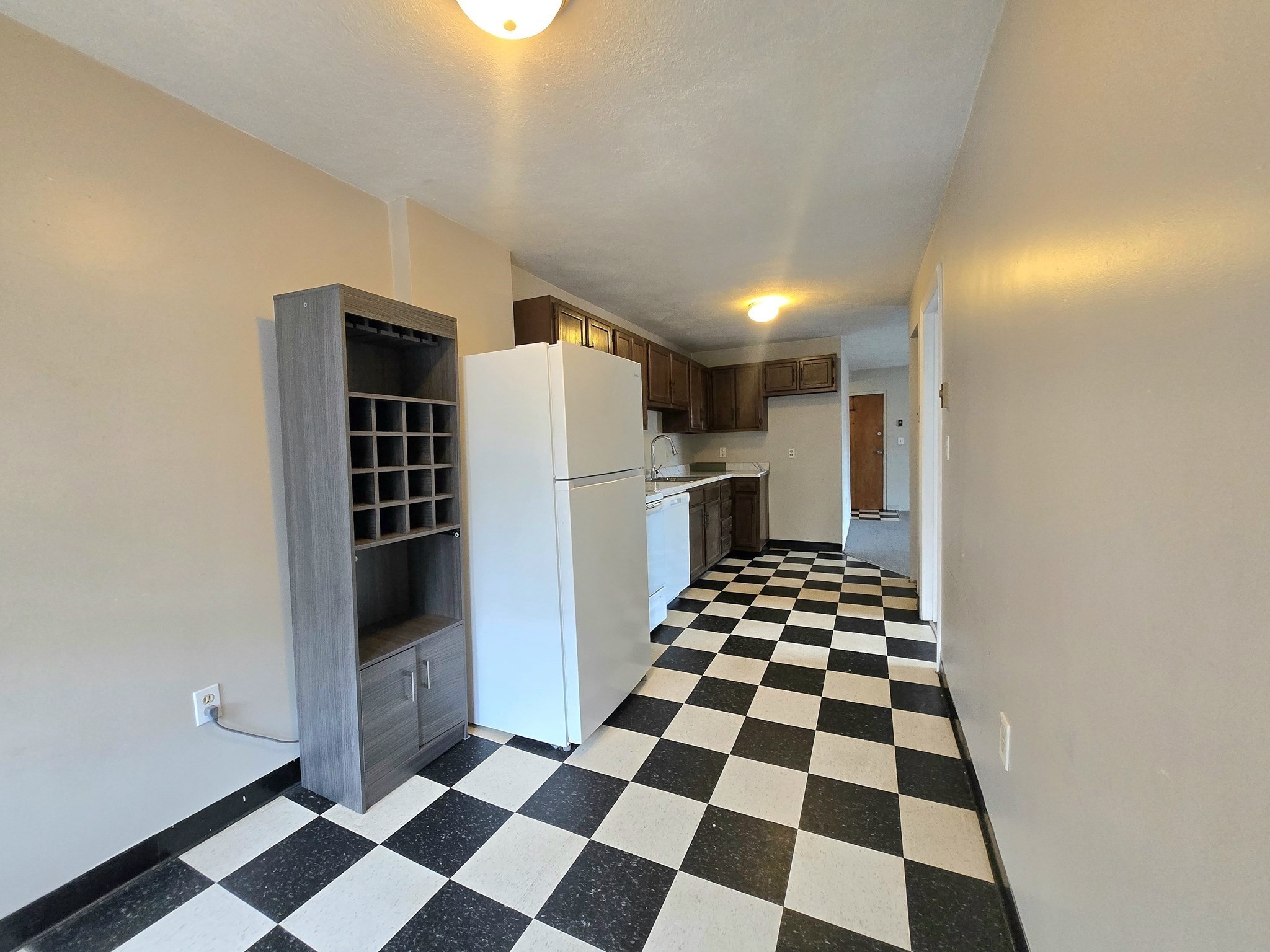 88 Broadway # 9 Property Photo 3
