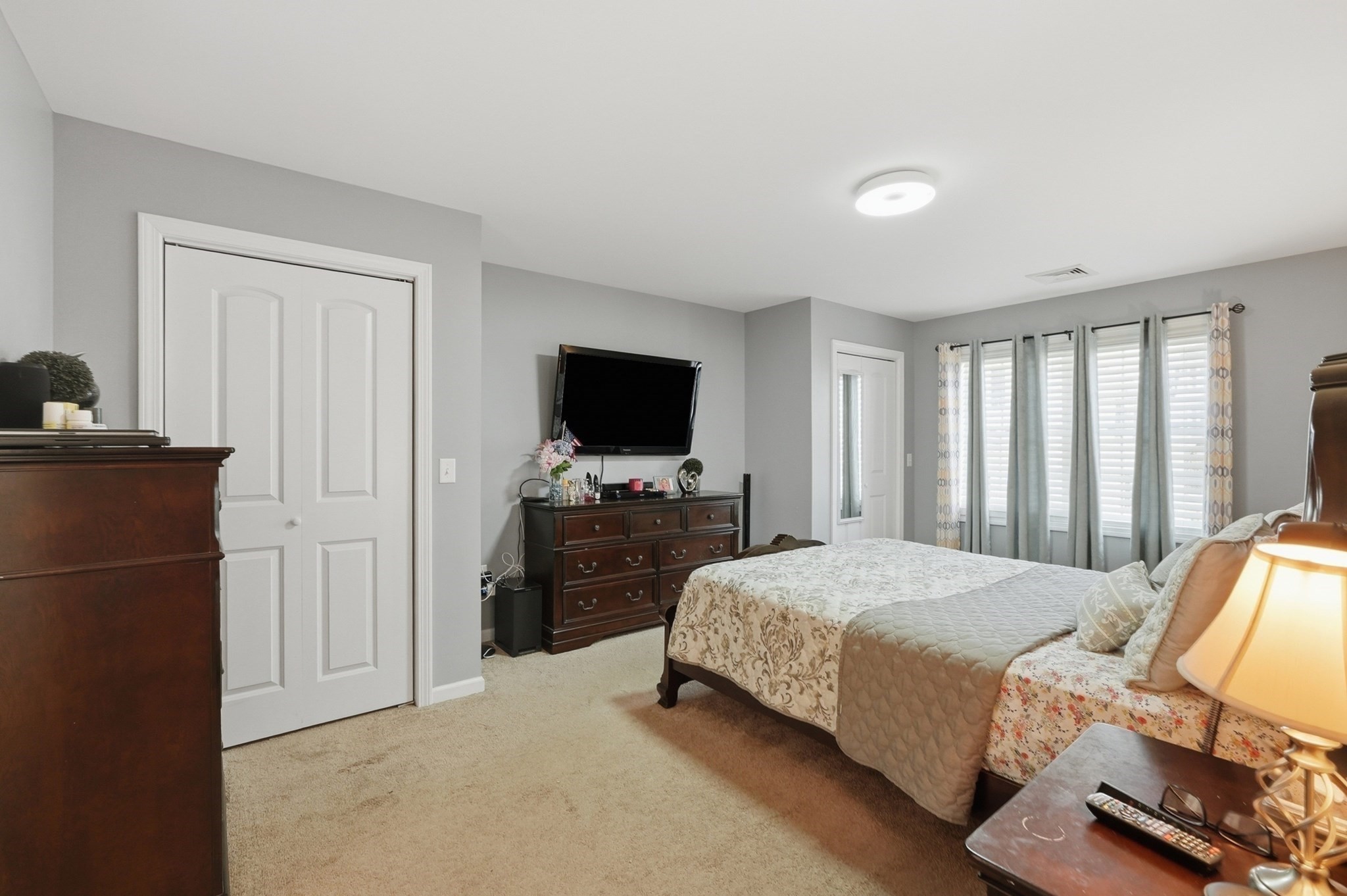 414 Bay Street Property Photo 13