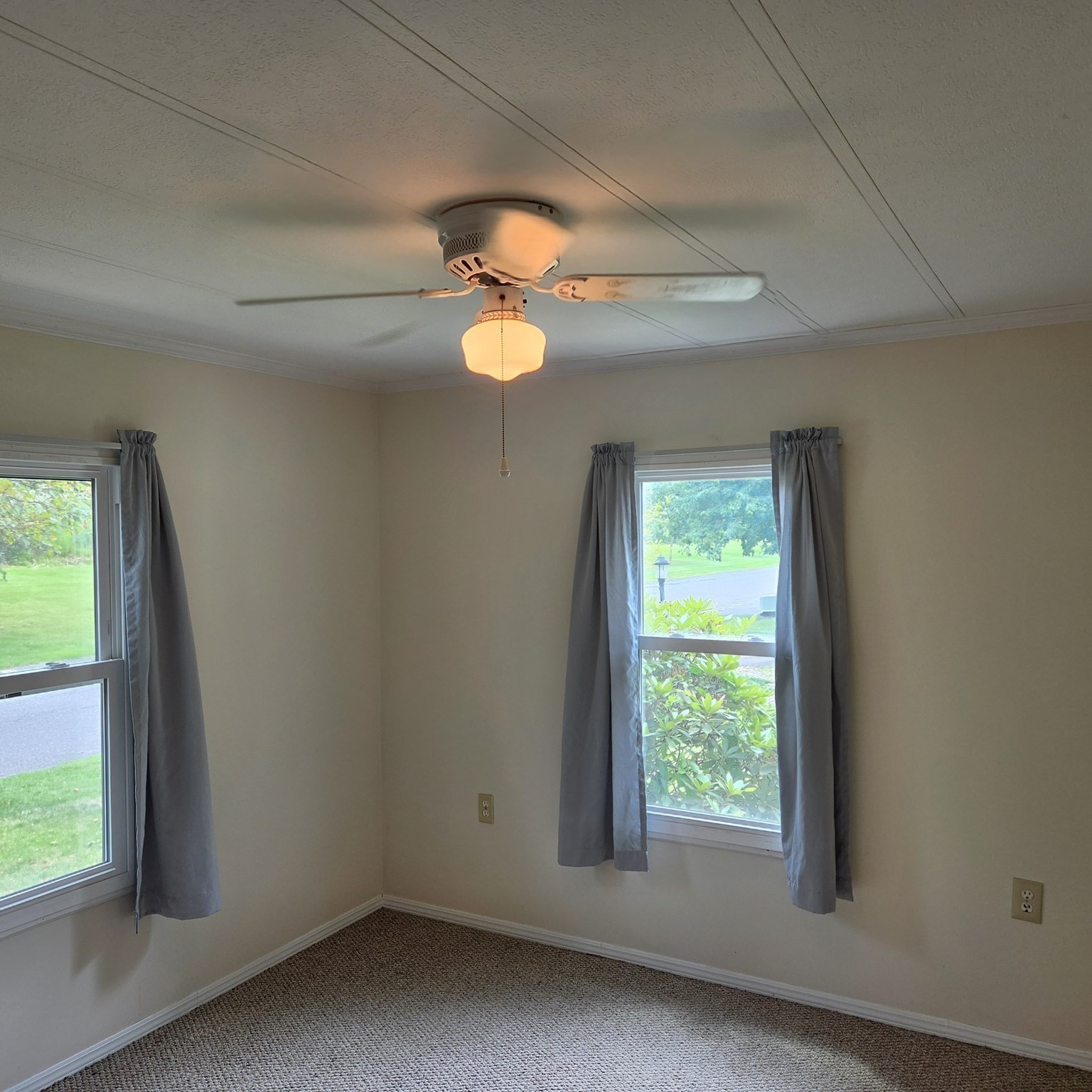10 Clayton Drive Property Photo 14