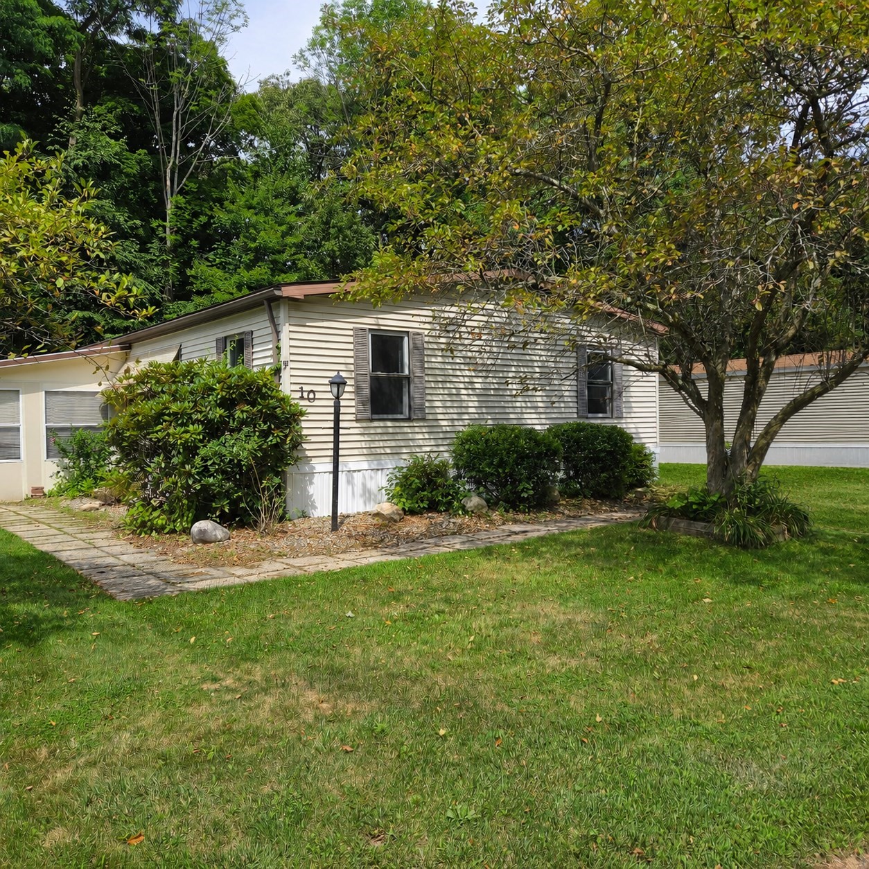 10 Clayton Drive Property Photo 23