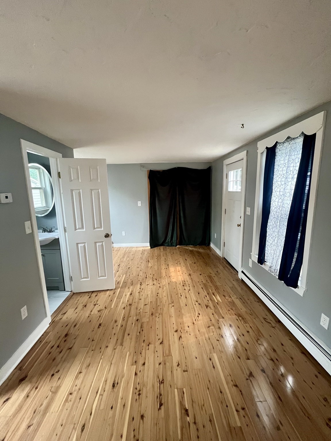 66 Main St # C Property Photo 4