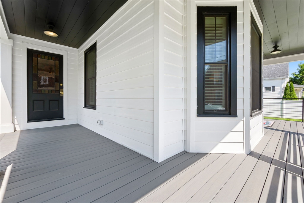 13 Pleasant St Property Photo 3