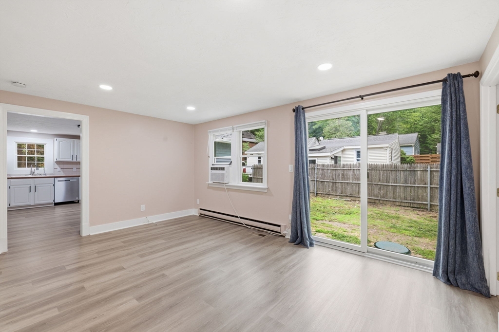 18 Fuller Ave Property Photo 10