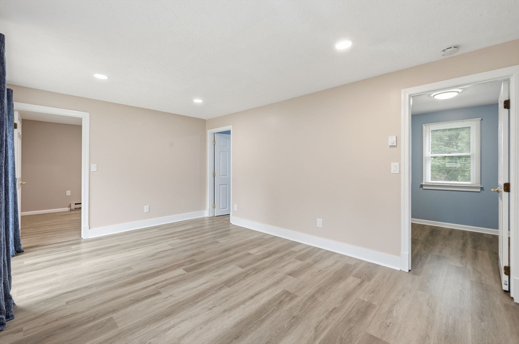 18 Fuller Ave Property Photo 11