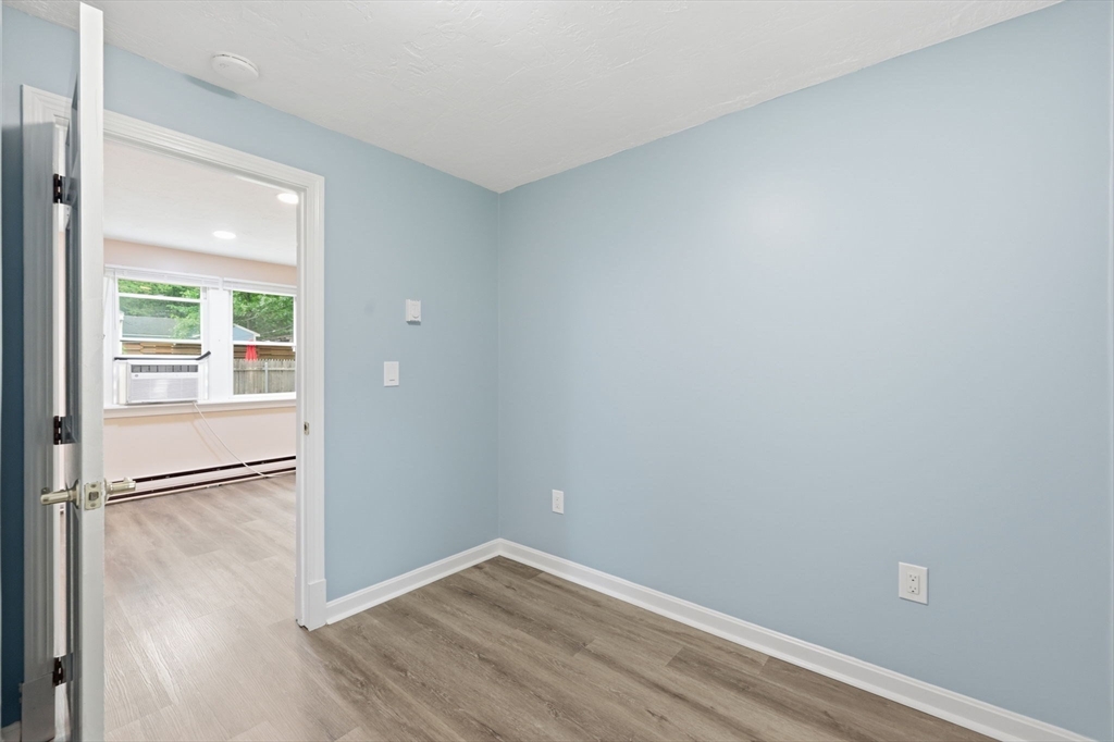 18 Fuller Ave Property Photo 22