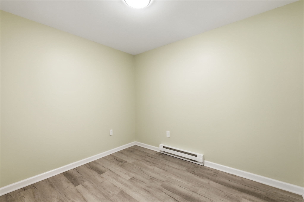 18 Fuller Ave Property Photo 25