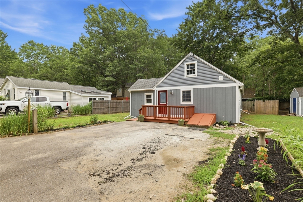 18 Fuller Ave Property Photo 38