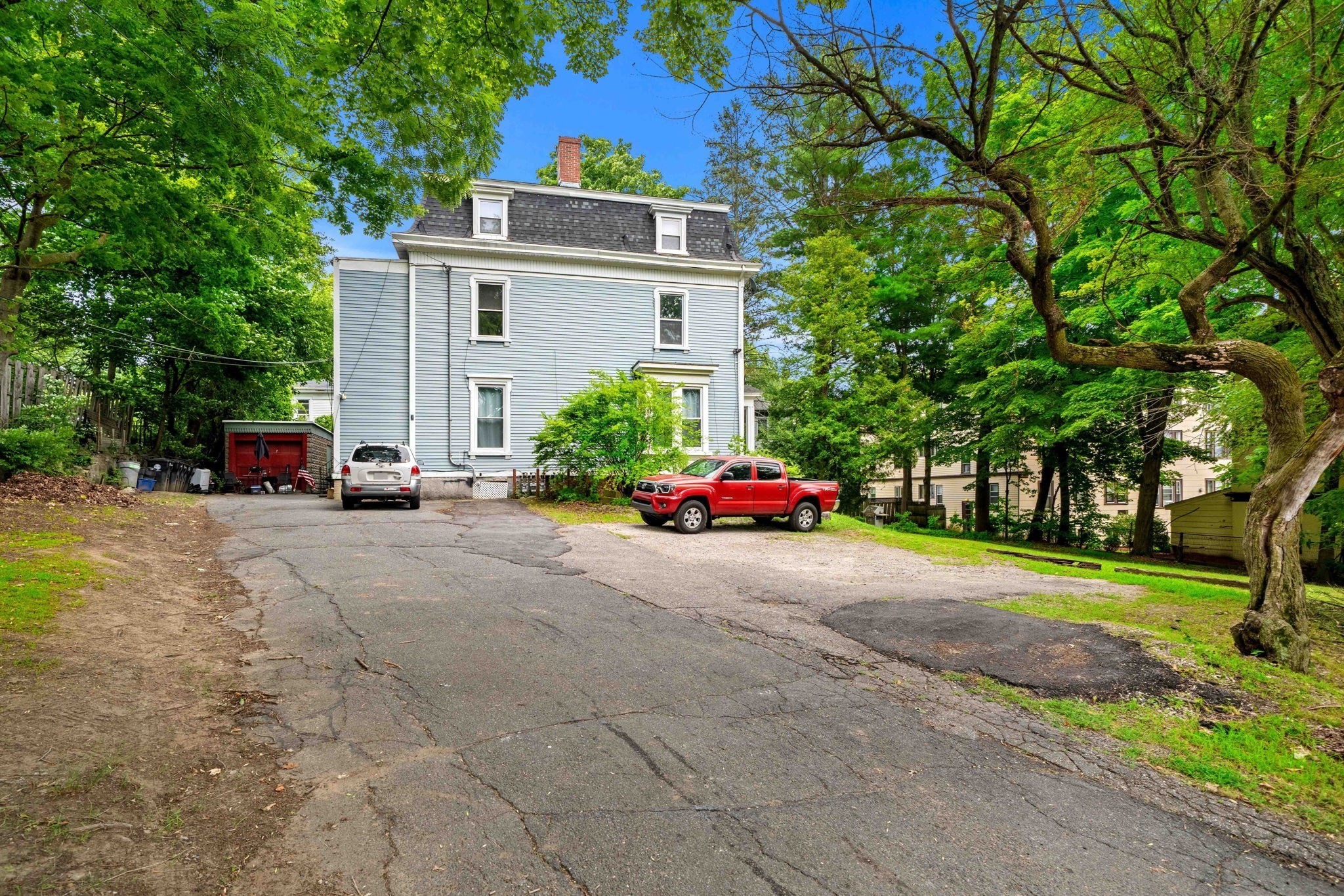 7 Maple Ave Property Photo 2