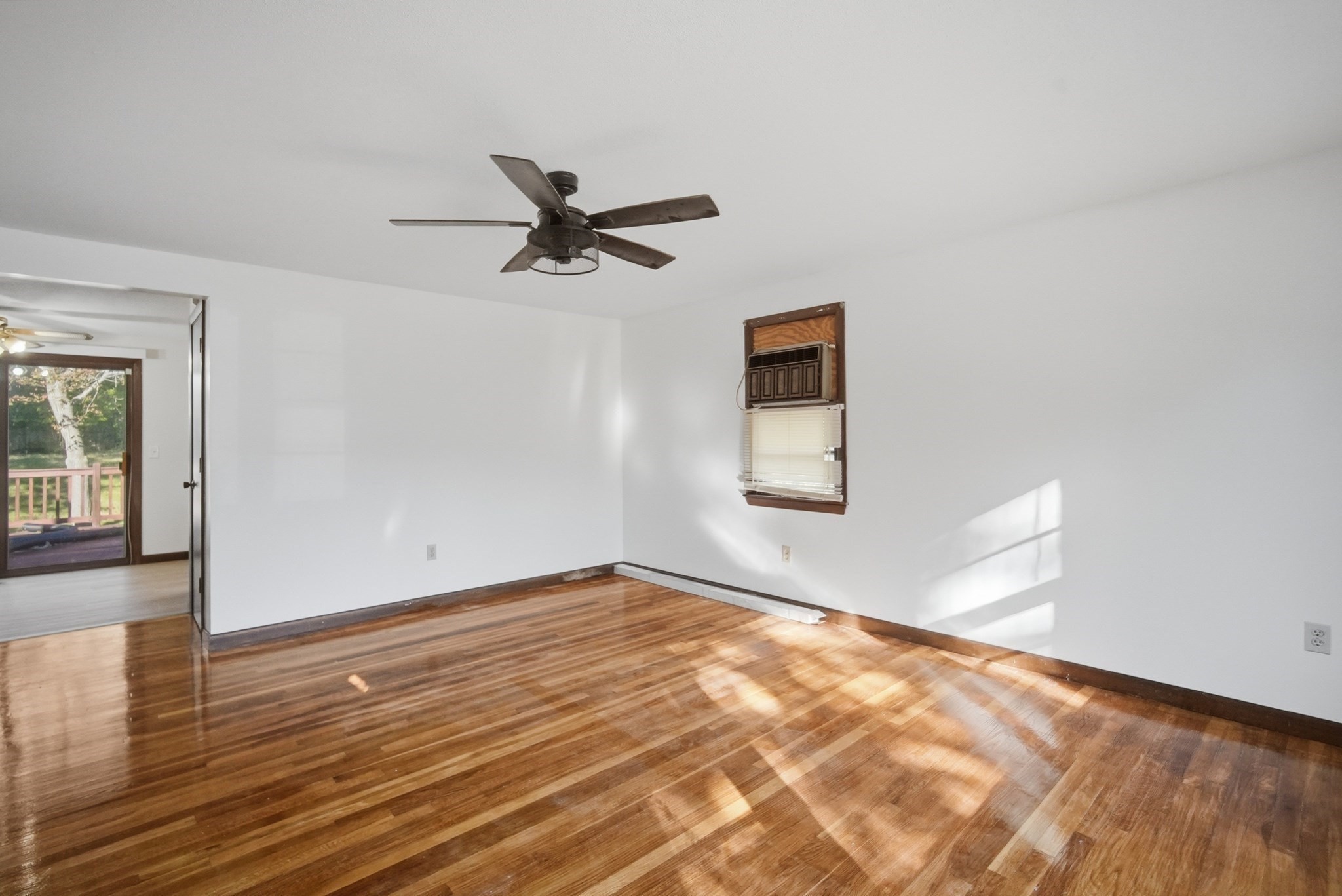 74 Leatherleaf Dr Property Photo 8