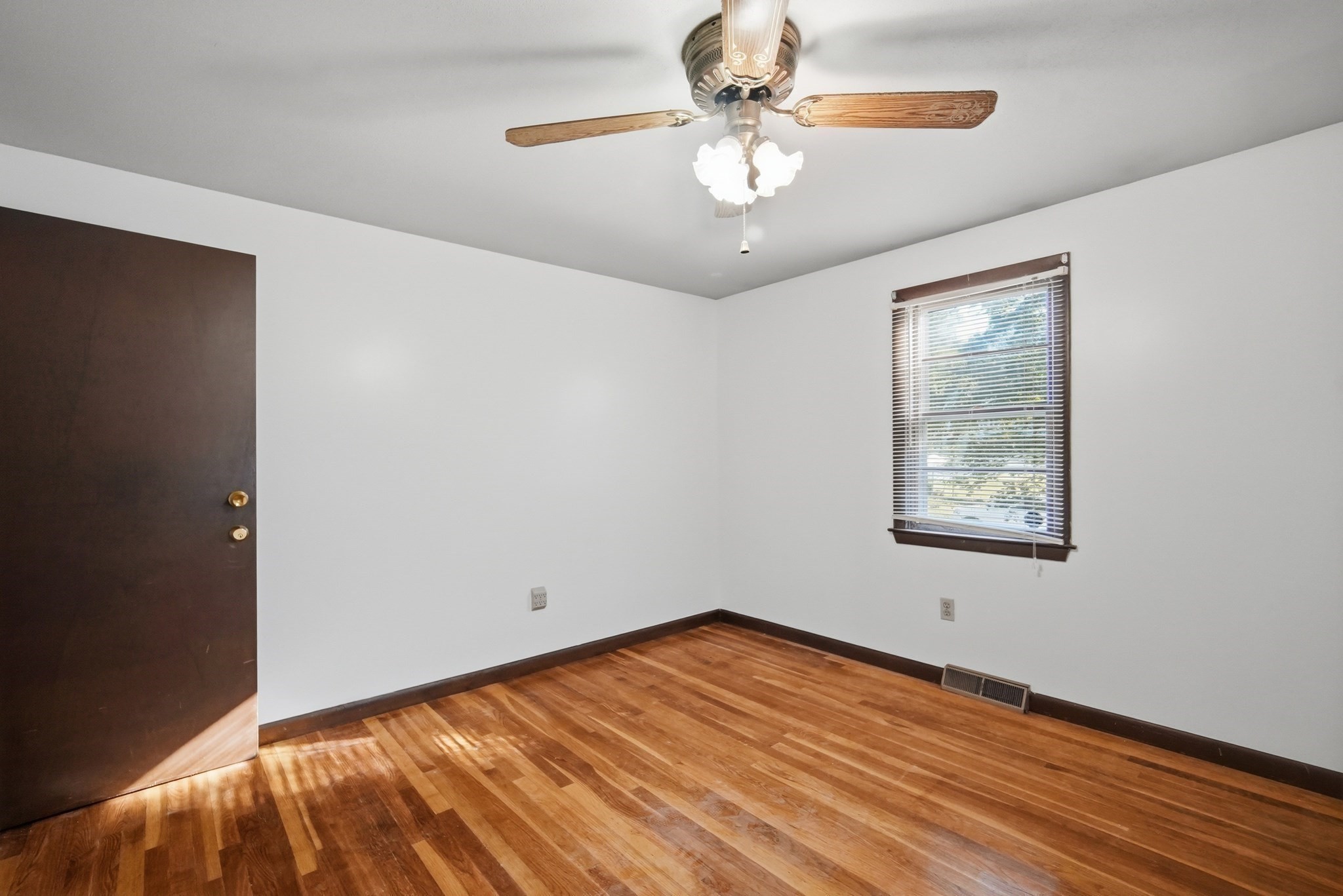 74 Leatherleaf Dr Property Photo 16