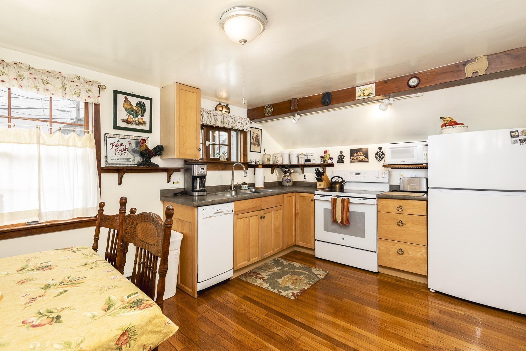 50 Rowland Street # 1 Property Photo 14