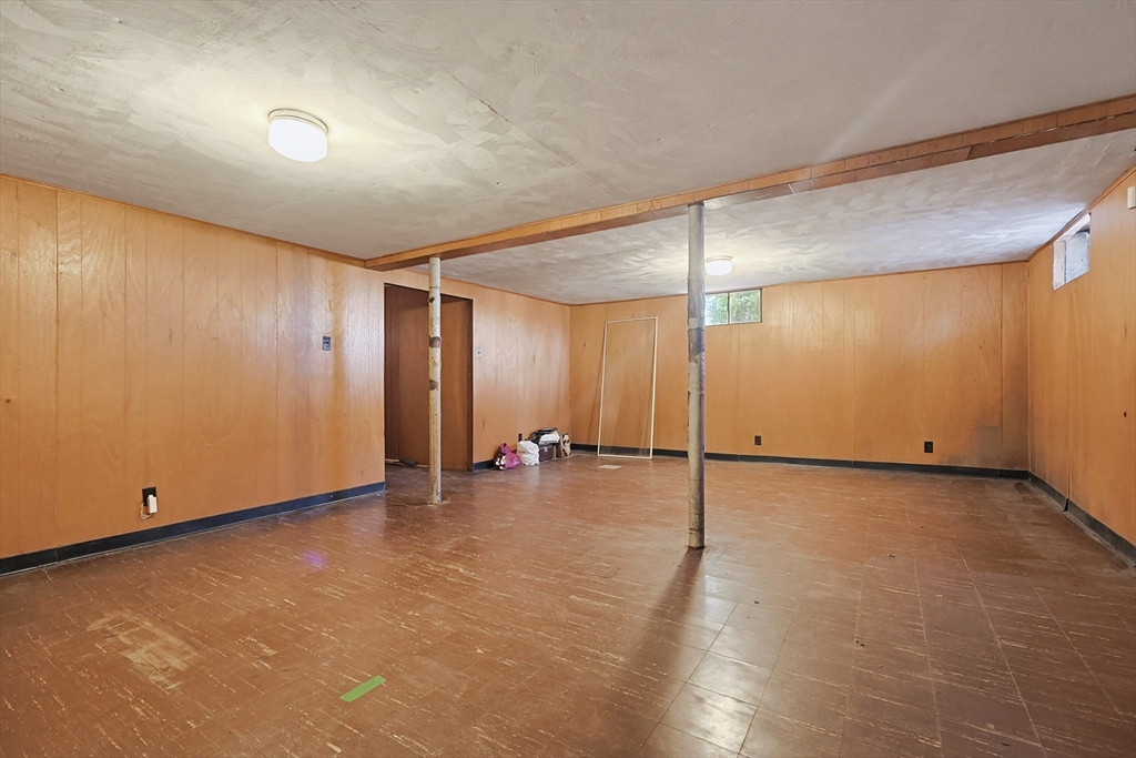 10 Meyer St Property Photo 35