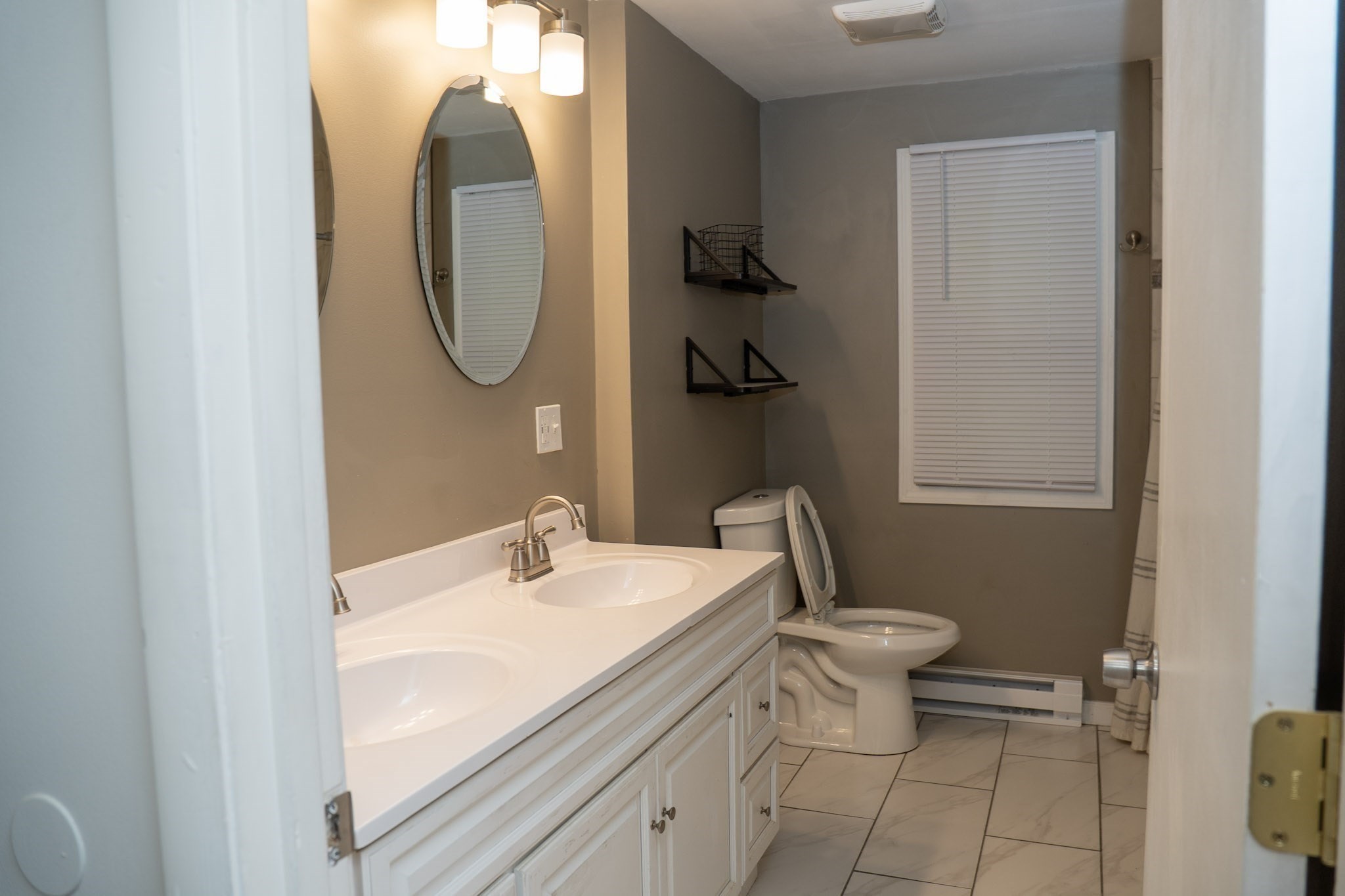159 Roy Property Photo 28
