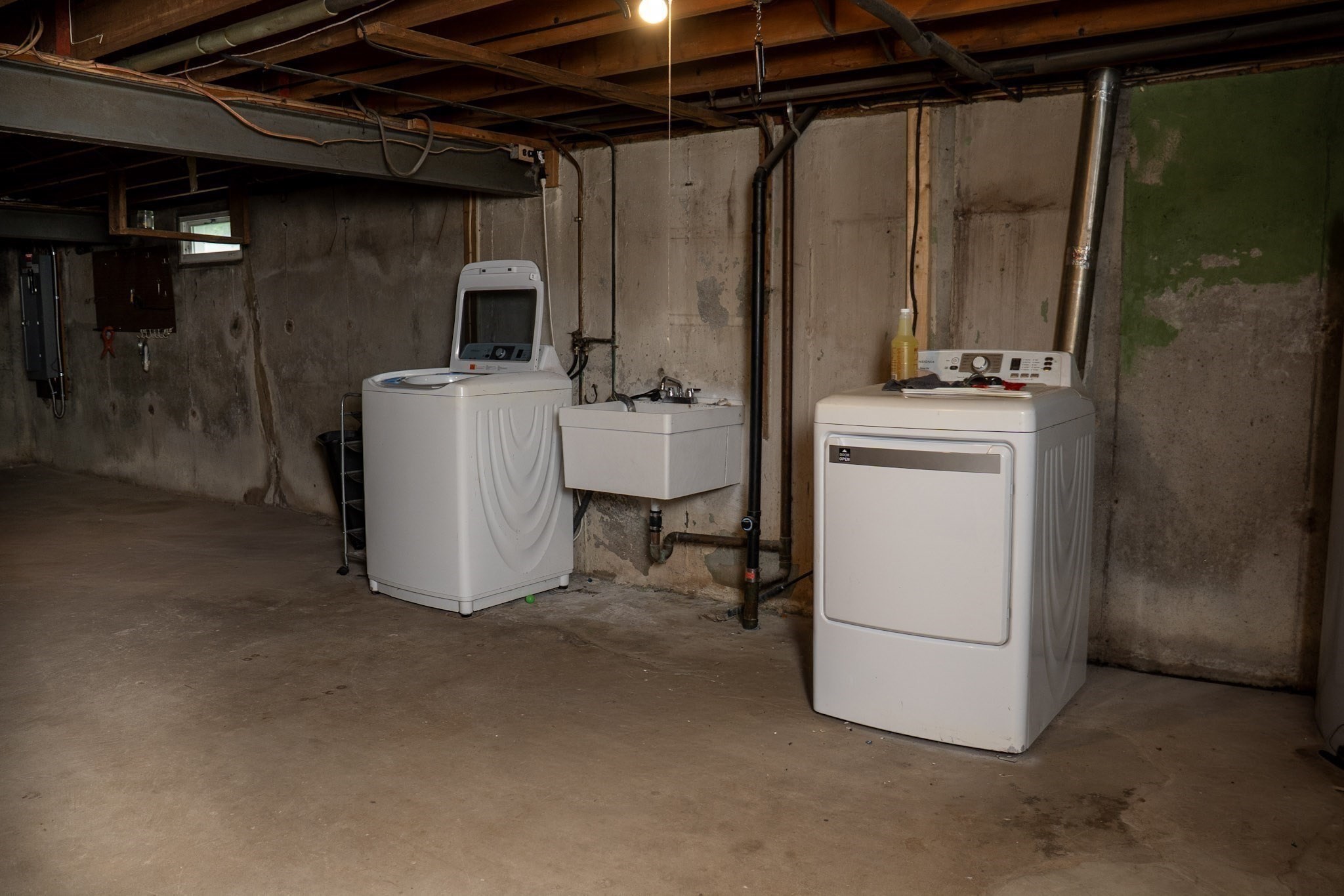 159 Roy Property Photo 31