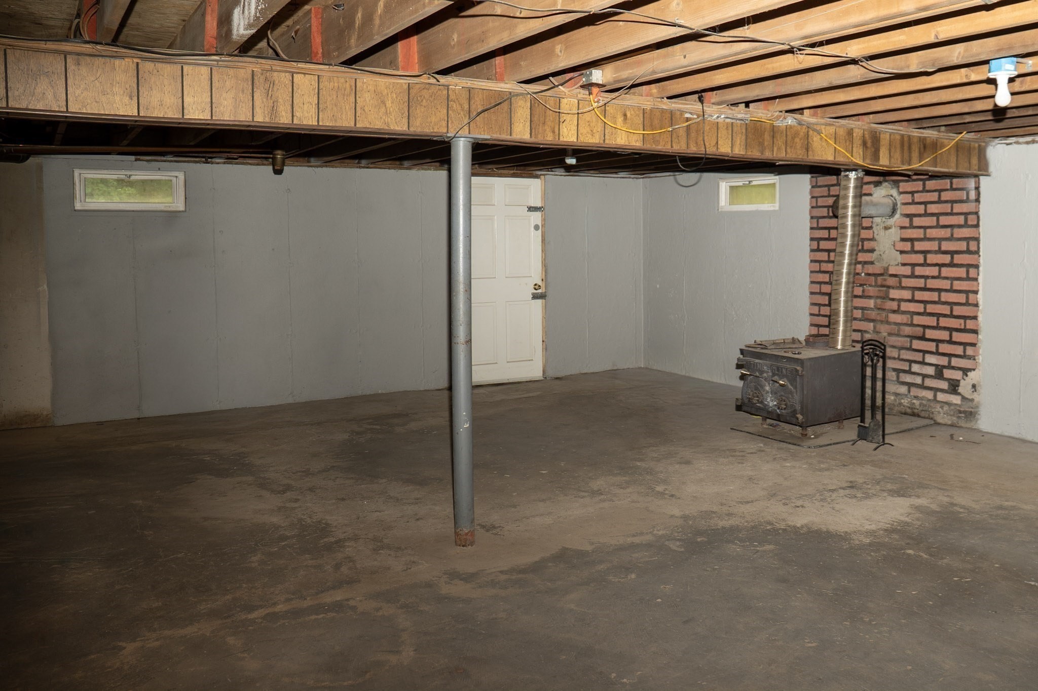 159 Roy Property Photo 33